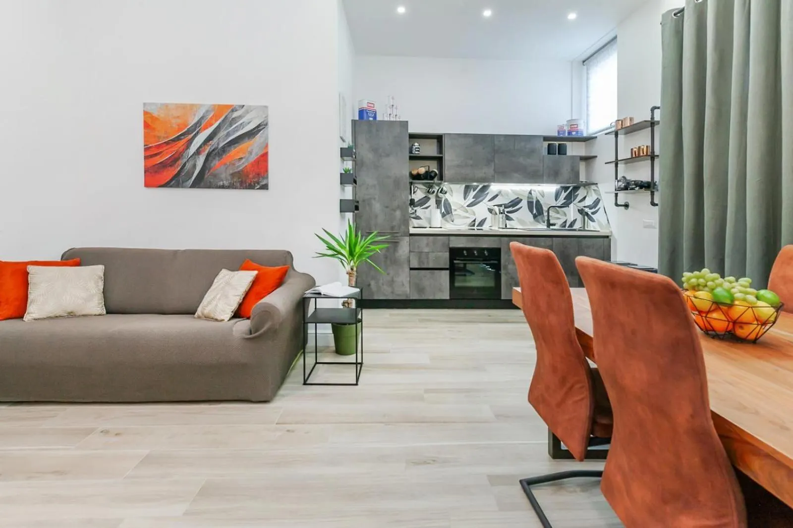 Urban Retreat Chic Industrial Loft In The Heart Of Milan Apartman 0*,  Olaszország