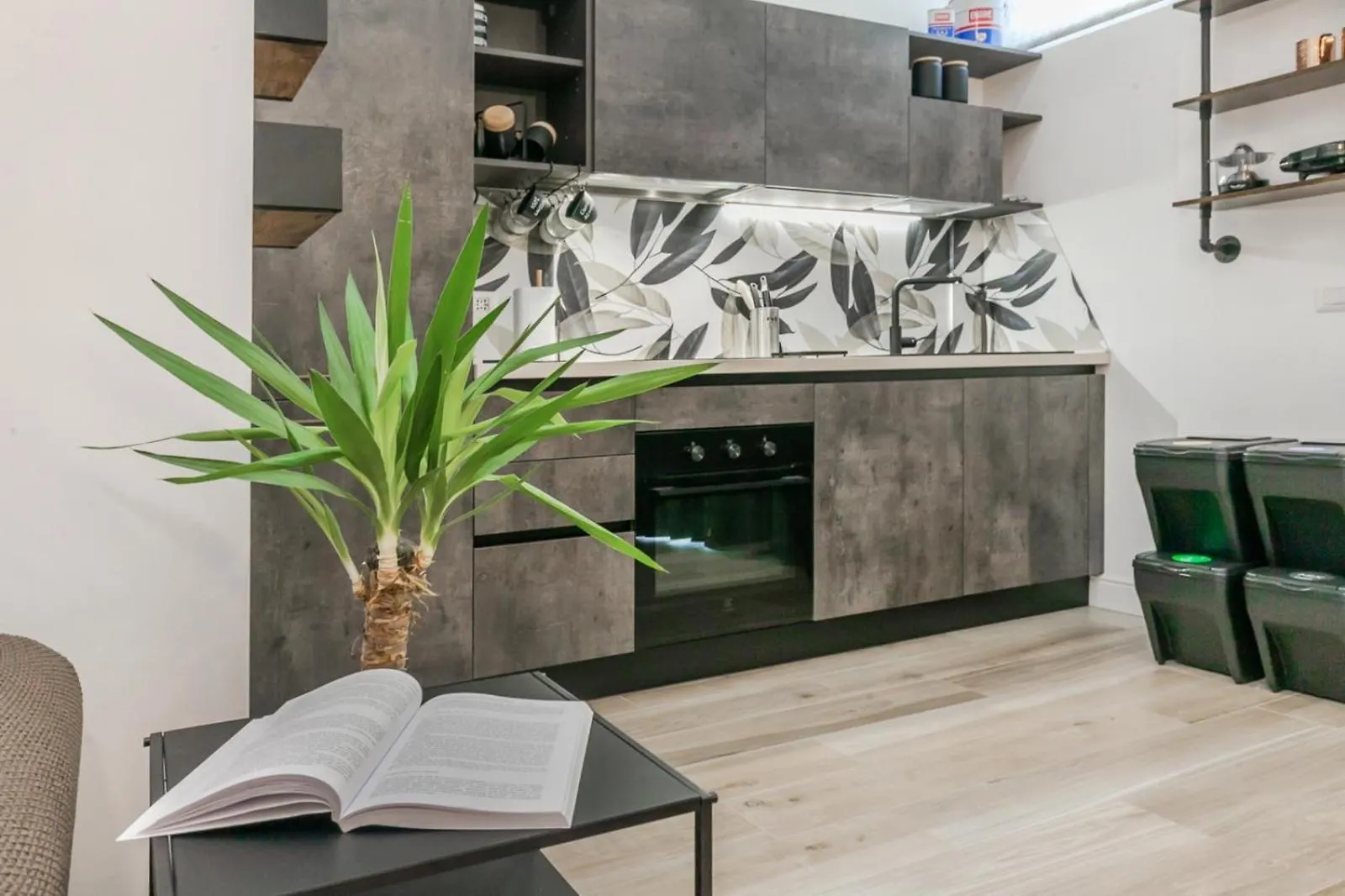 Urban Retreat Chic Industrial Loft In The Heart Of Milan 아파트